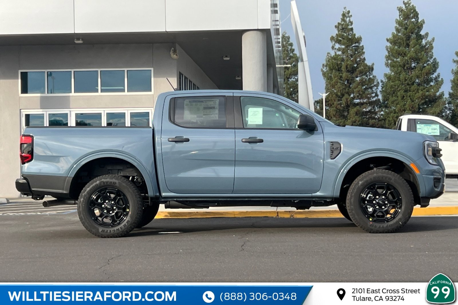 New 2025 Ford Ranger XLT w/ Black Appearance Package image 5