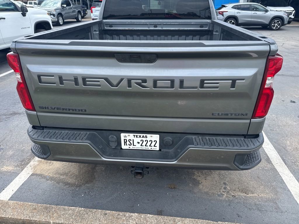 Used 2020 Chevrolet Silverado 1500 Custom w/ Custom Value Package AWD/4WD image 7