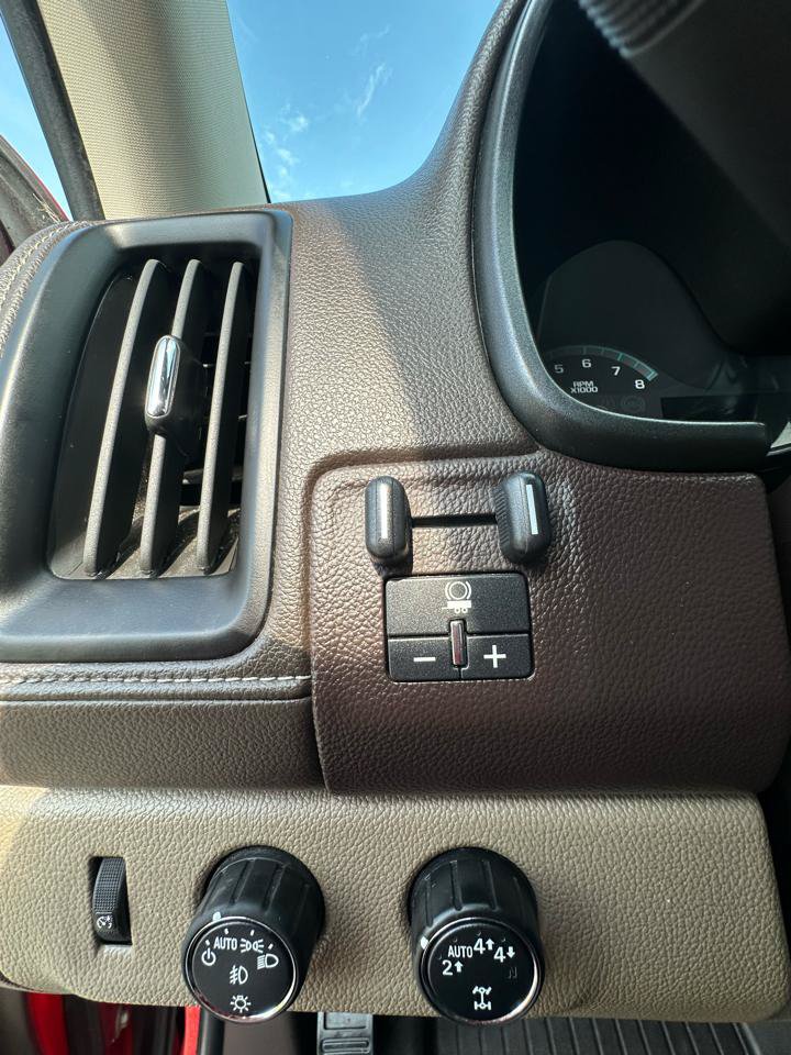 Used 2020 GMC Canyon SLT w/ Driver Alert Package AWD/4WD image 42
