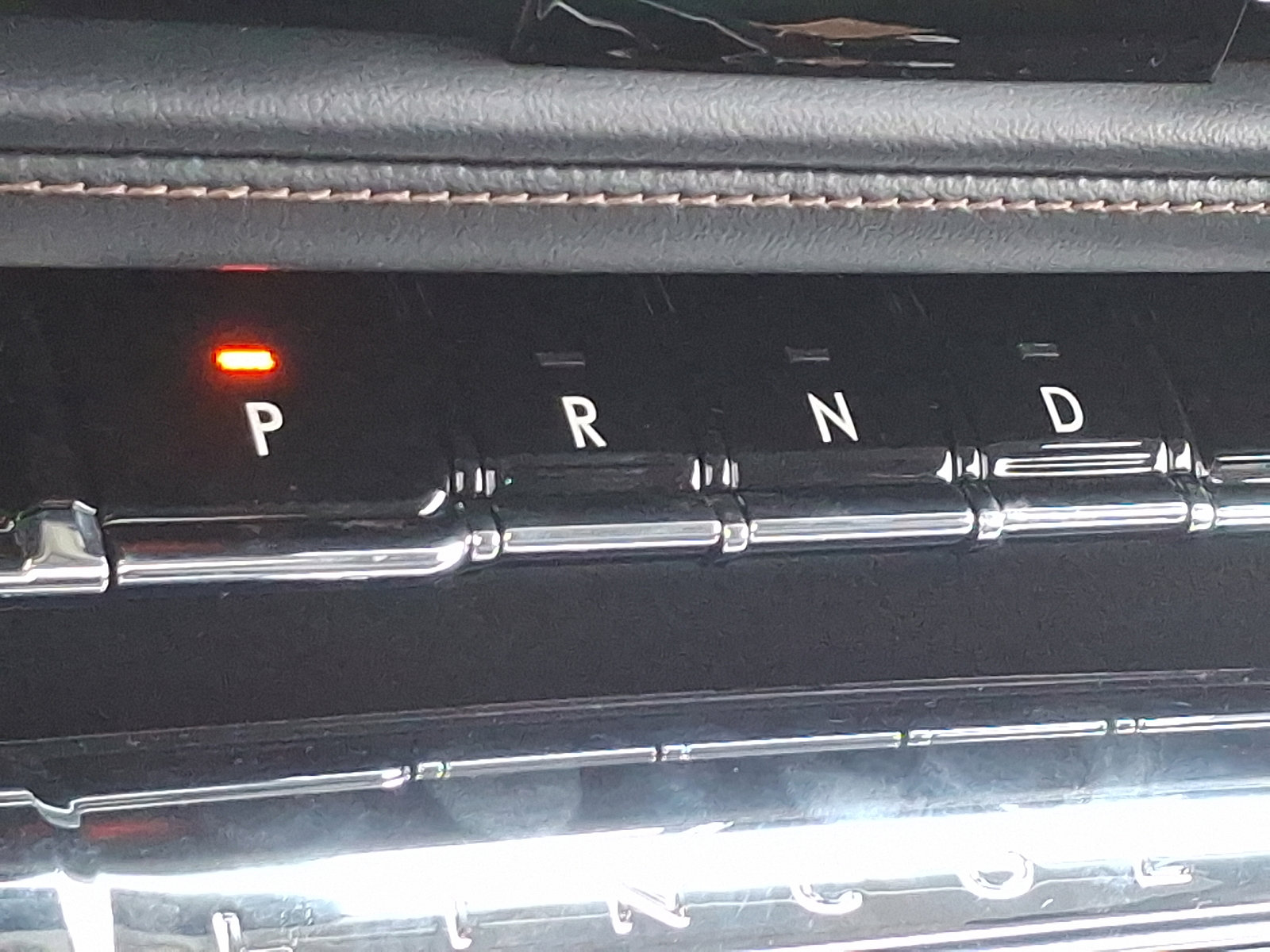 New 2025 Lincoln Aviator AWD image 12