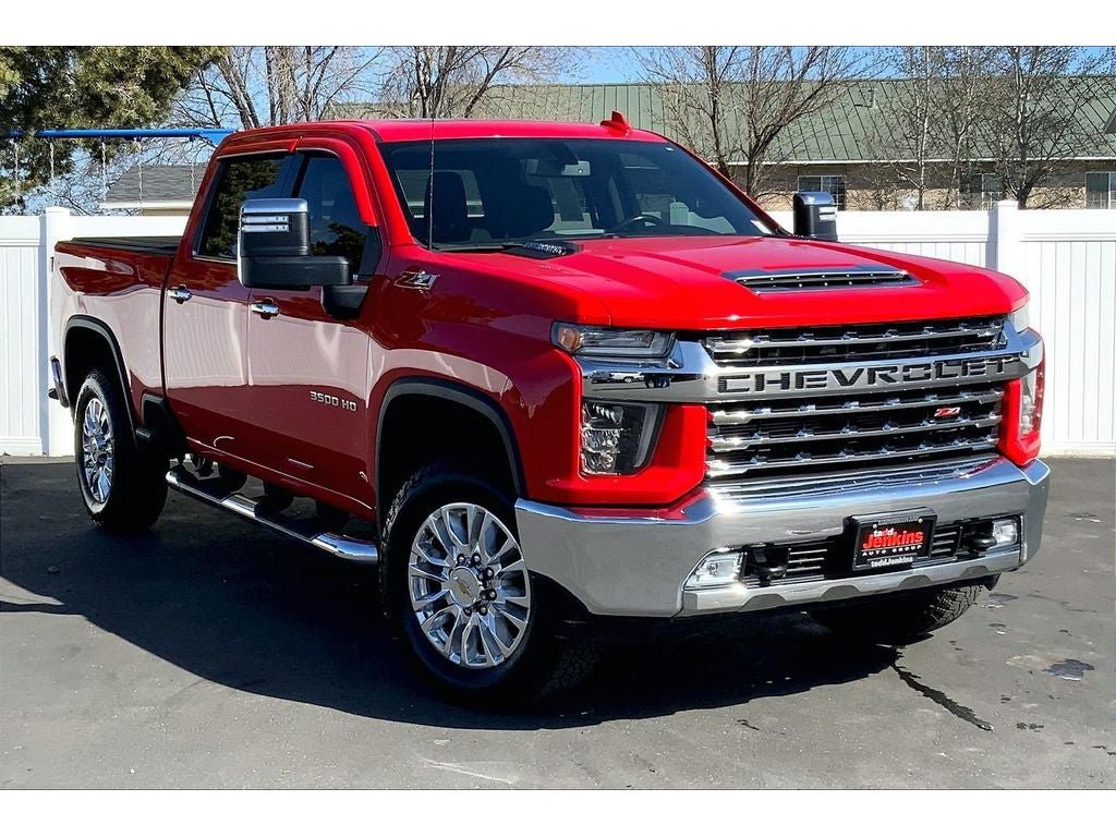 Used 2020 Chevrolet Silverado 3500 LTZ AWD/4WD image 2