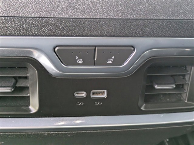 Used 2023 Chevrolet Silverado 1500 High Country w/ Technology Package image 14