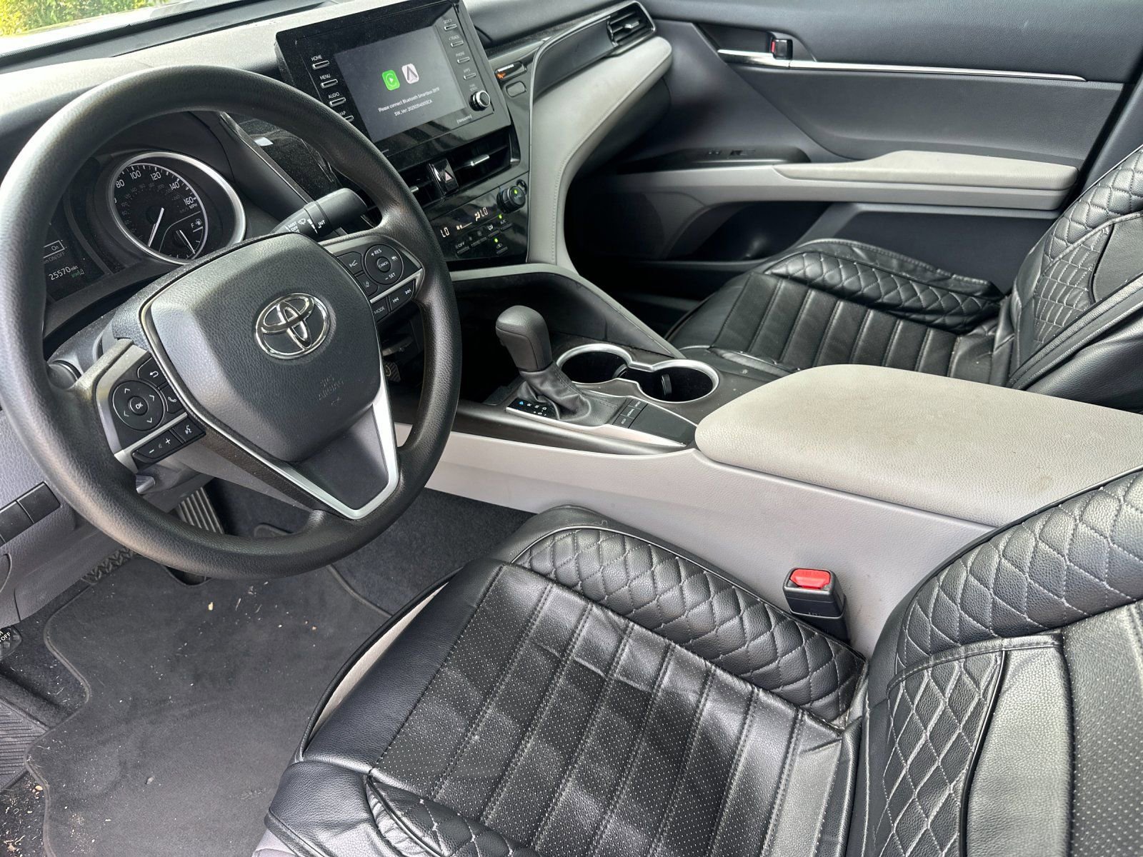 Used 2024 Toyota Camry LE FWD image 9
