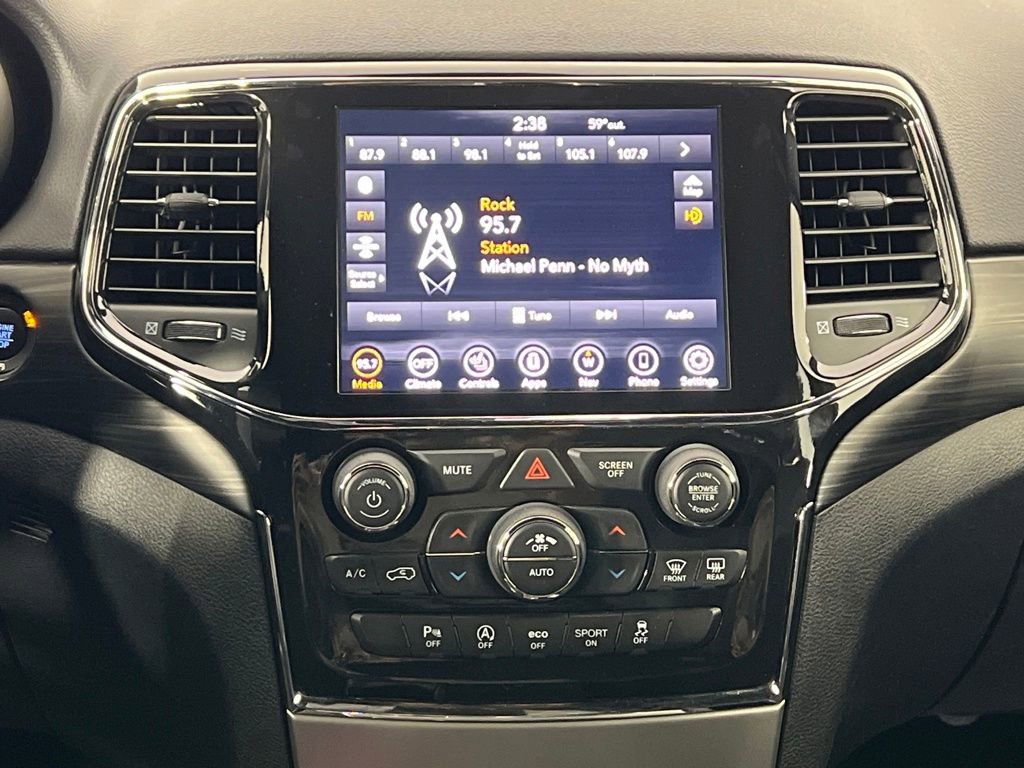 Used 2021 Jeep Grand Cherokee Laredo X image 68