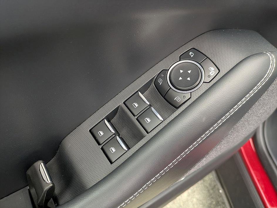 Used 2023 Ford Mustang Mach-E Premium image 15