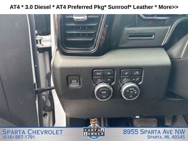 Used 2023 GMC Sierra 1500 AT4 w/ AT4 Preferred Package AWD/4WD image 12