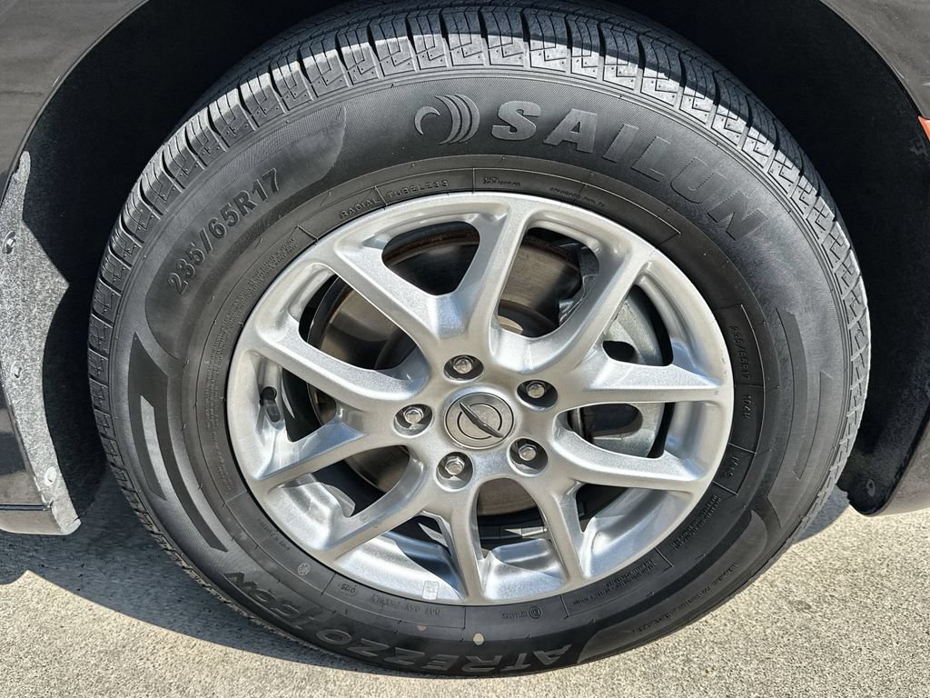 Used 2023 Chrysler Pacifica Touring-L FWD image 10