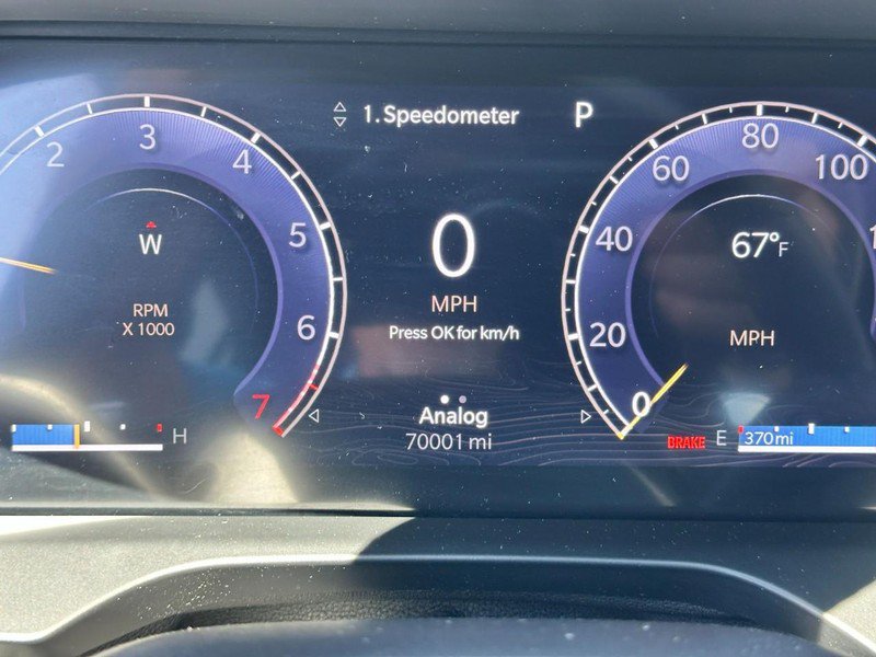 Used 2024 Jeep Grand Cherokee Altitude AWD/4WD image 21