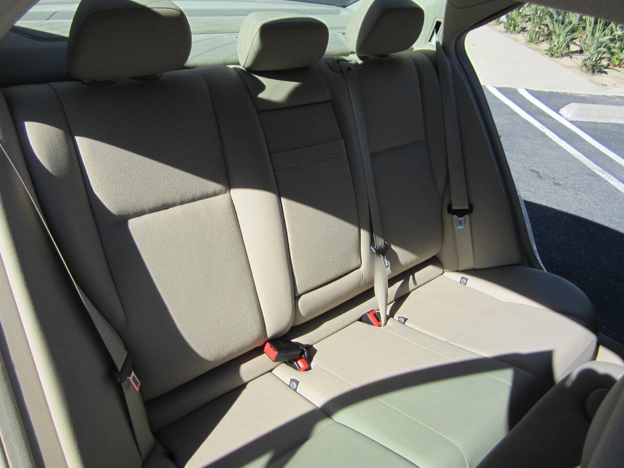 Used 2014 Mercedes-Benz C 250 C 250 Sport 4dr Sedan image 14