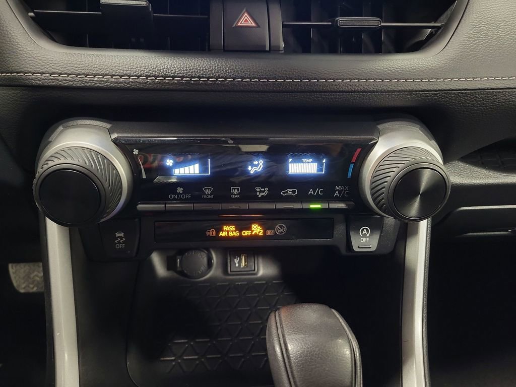Used 2023 Toyota RAV4 LE image 17