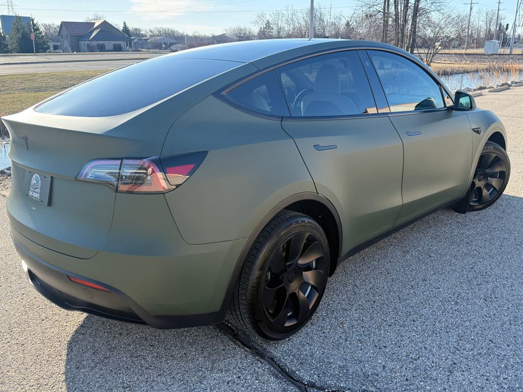 Used 2023 Tesla Model Y Long Range image 5