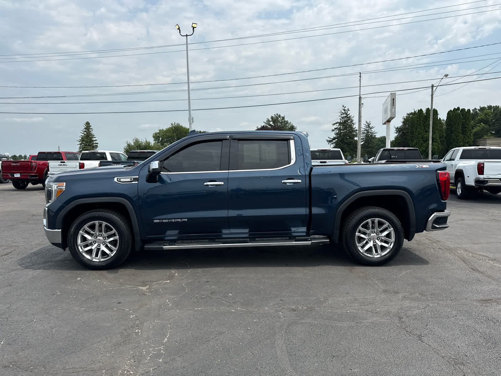 Certified 2021 GMC Sierra 1500 SLT w/ SLT Premium Package AWD/4WD image 2