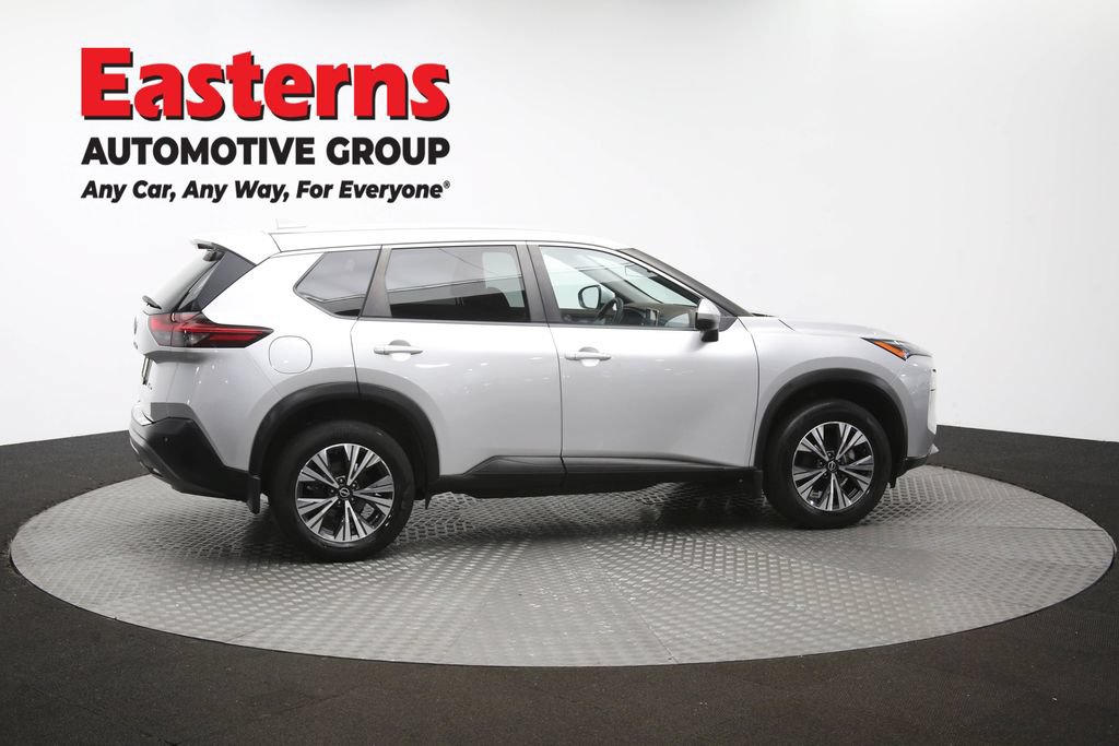 Used 2023 Nissan Rogue SV AWD/4WD image 40
