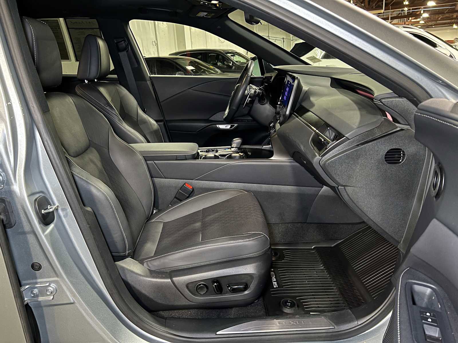 Used 2023 Lexus RX 350 Premium Plus image 12