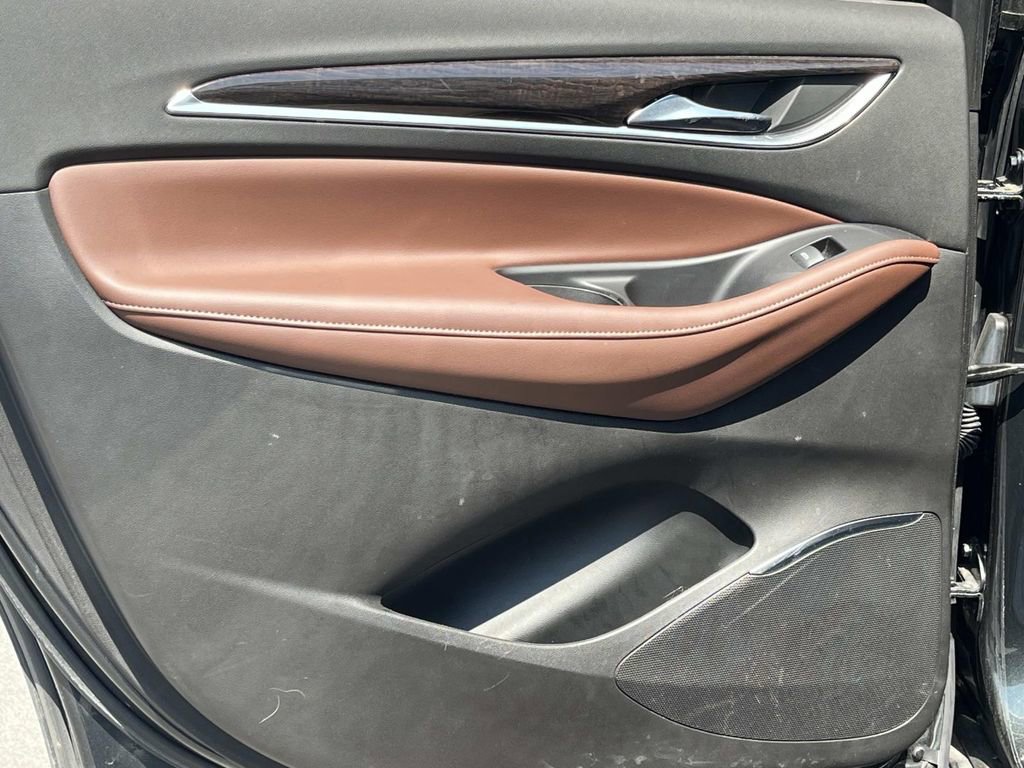 Used 2019 Buick Enclave Avenir w/ Avenir Technology Package image 22