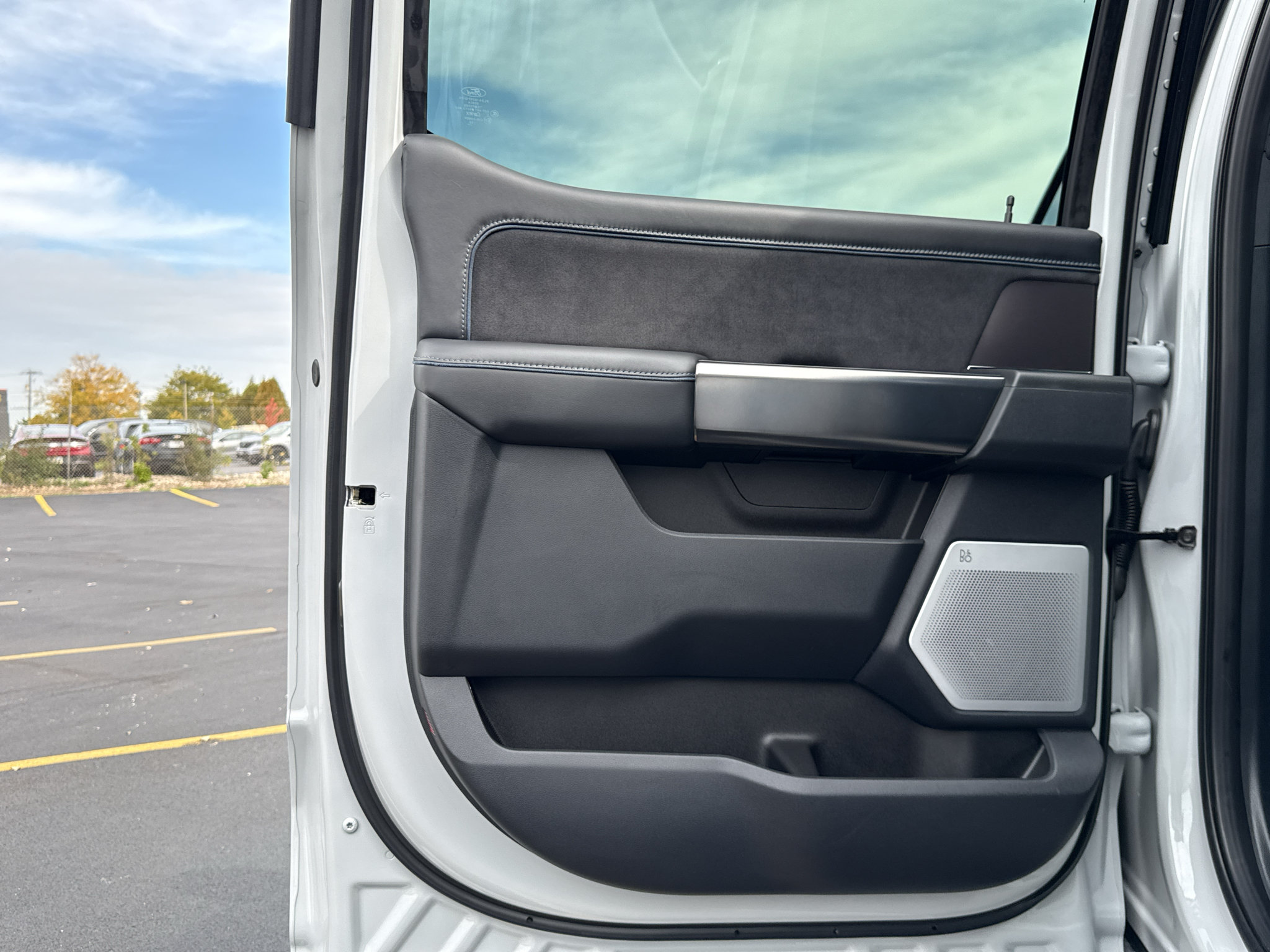 Used 2026 Ford F350 Platinum AWD/4WD image 33