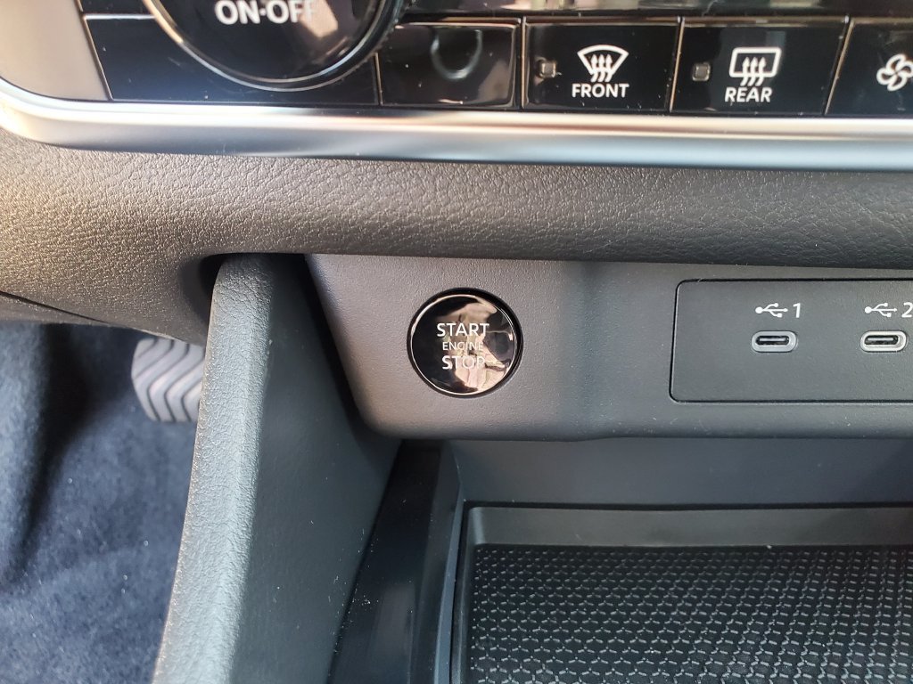 New 2026 Nissan Rogue SV AWD/4WD image 32
