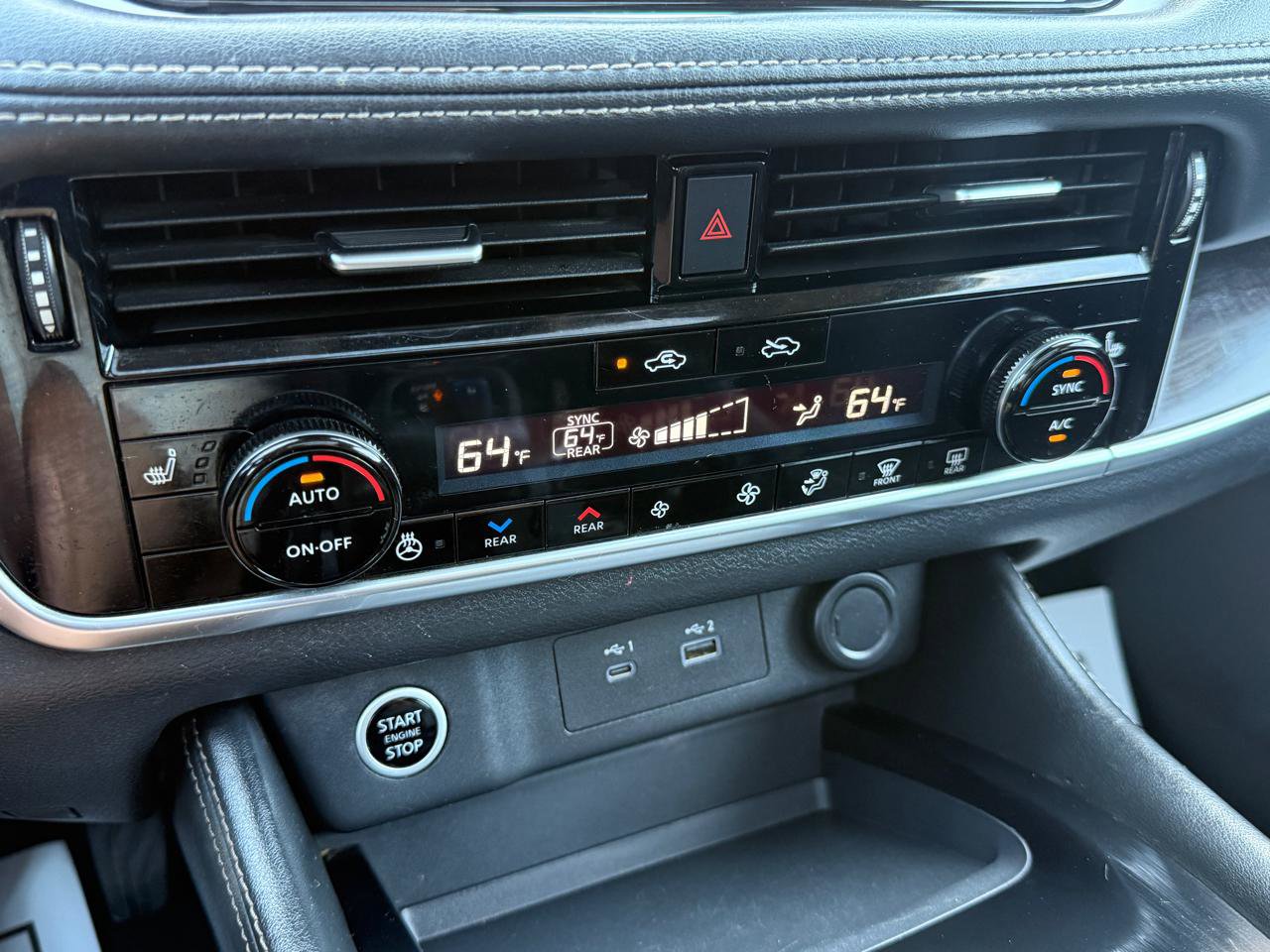 Used 2021 Nissan Rogue SL w/ Premium Package image 26