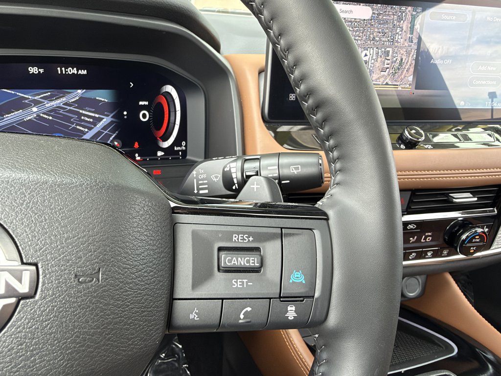 Used 2025 Nissan Rogue Platinum w/ Platinum Premium Package FWD image 31