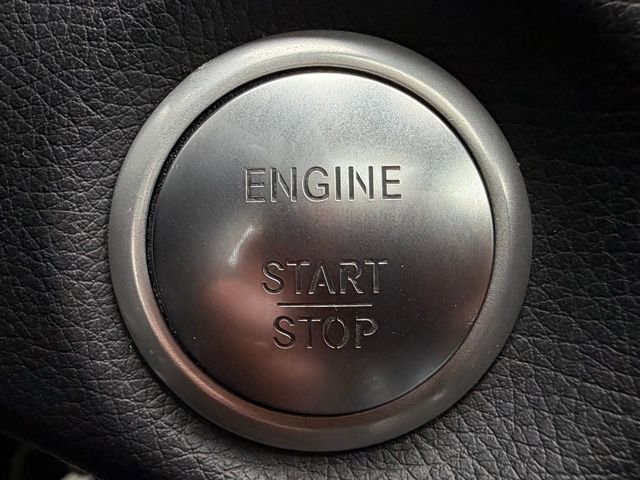 Used 2019 Mercedes-Benz GLA 250 4MATIC image 22