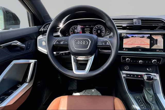 Used 2025 Audi Q3 2.0T Premium Plus w/ Premium Plus Package AWD/4WD image 5