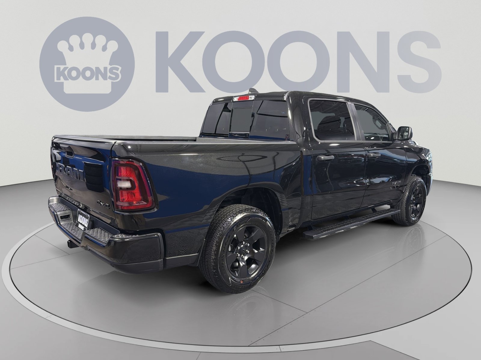 Used 2025 RAM 1500 Tradesman w/ Night Edition AWD/4WD image 7