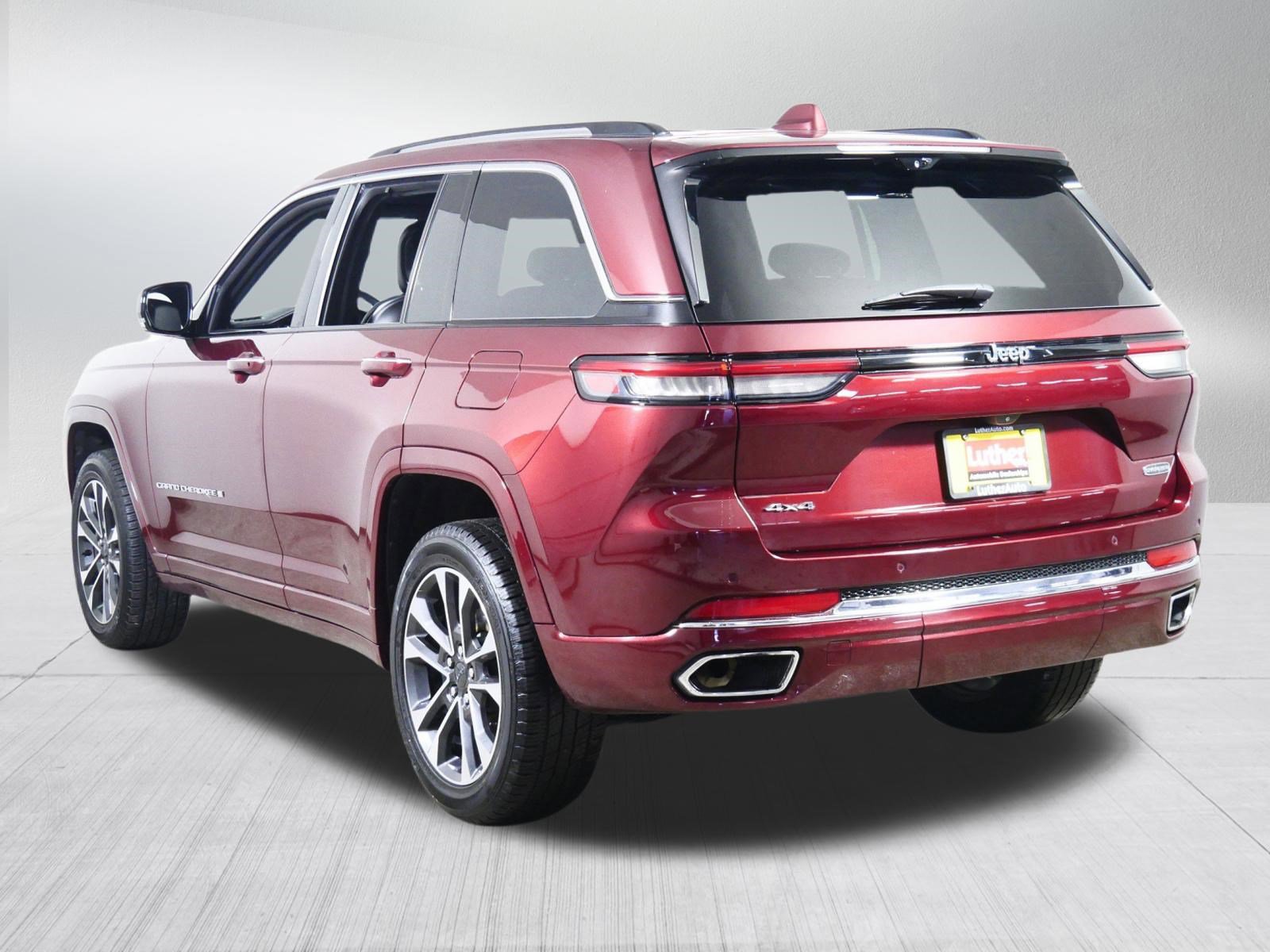 Used 2022 Jeep Grand Cherokee Overland w/ Luxury Tech Group IV image 5