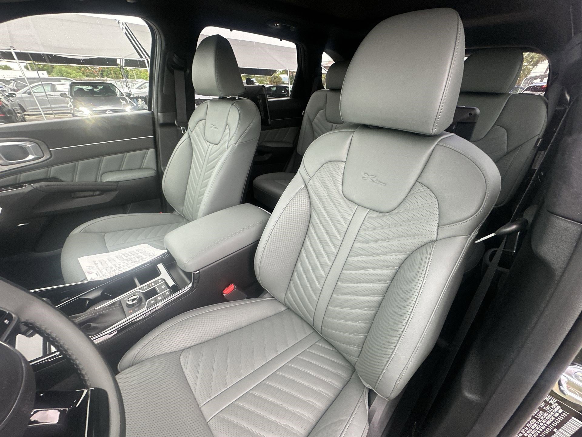 New 2025 Kia Sorento SX Prestige w/ Sage Leather Package image 13