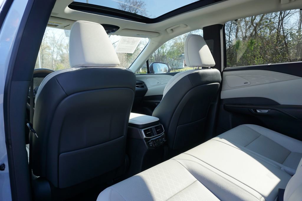 Used 2023 Lexus RX 350 AWD w/ Accessory Package (Z1) image 28