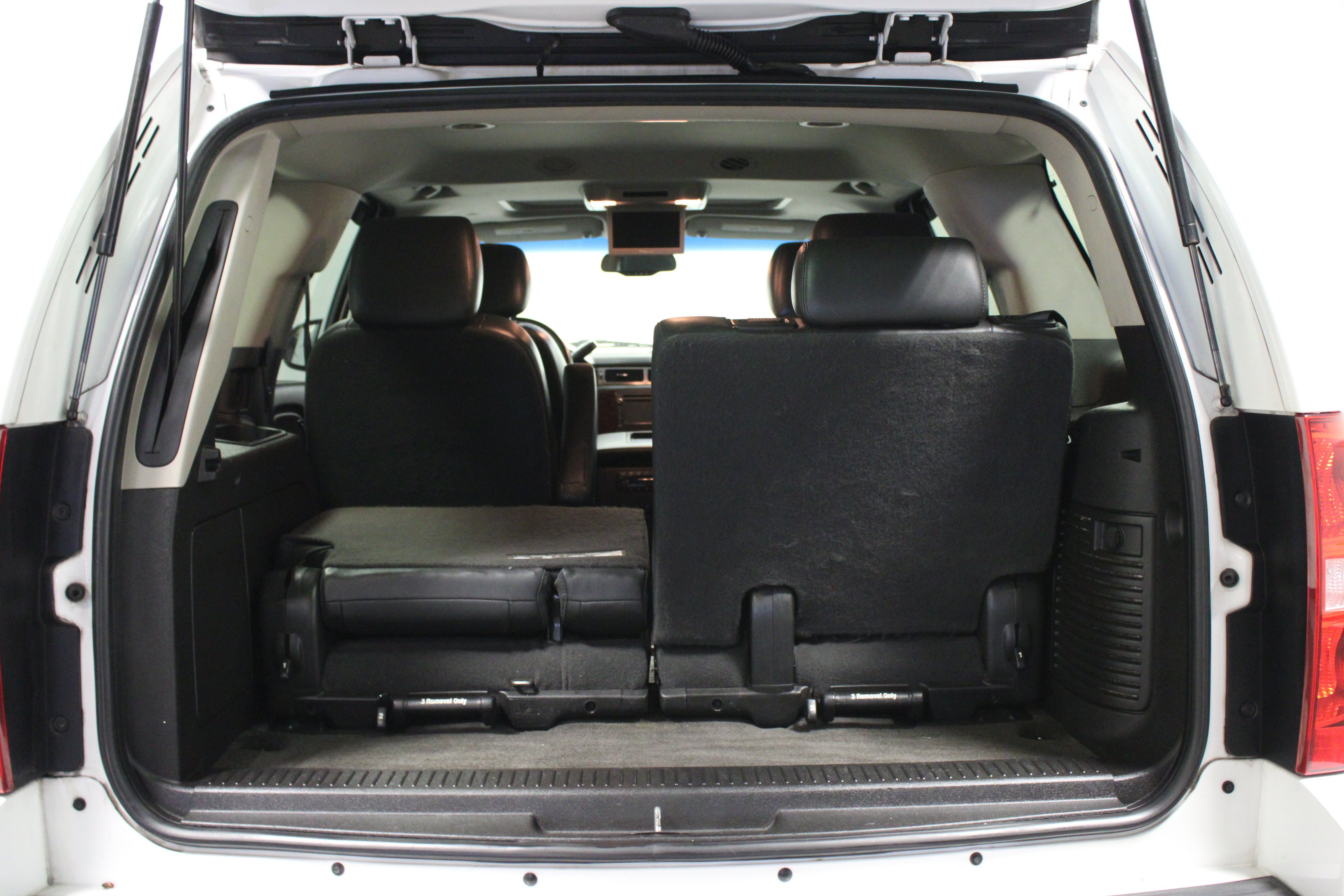 Used 2012 Chevrolet Tahoe LTZ AWD/4WD image 15