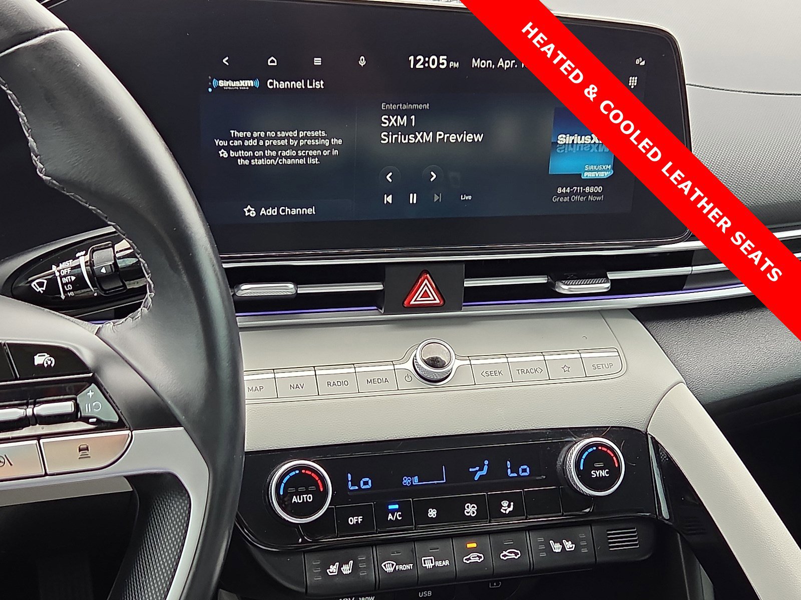 Used 2024 Hyundai Elantra Limited image 16