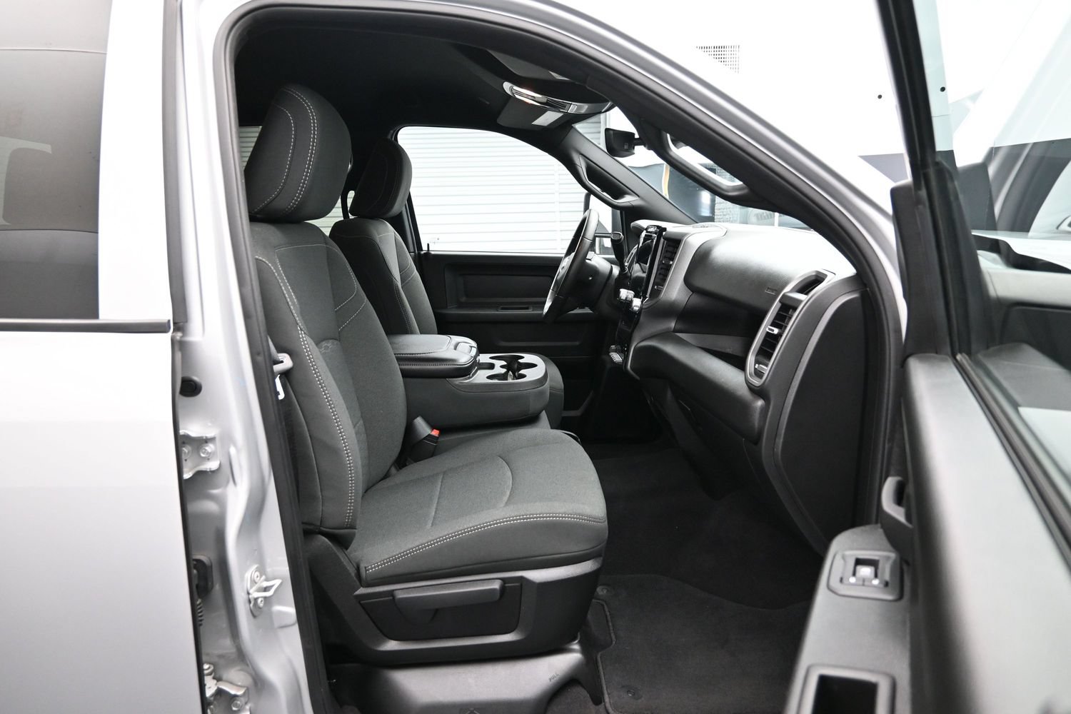 Used 2026 RAM 3500 Tradesman AWD/4WD image 13