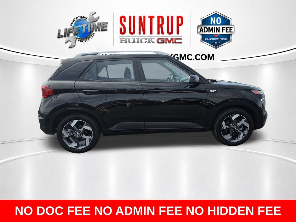 Used 2025 Hyundai Venue SEL FWD image 8