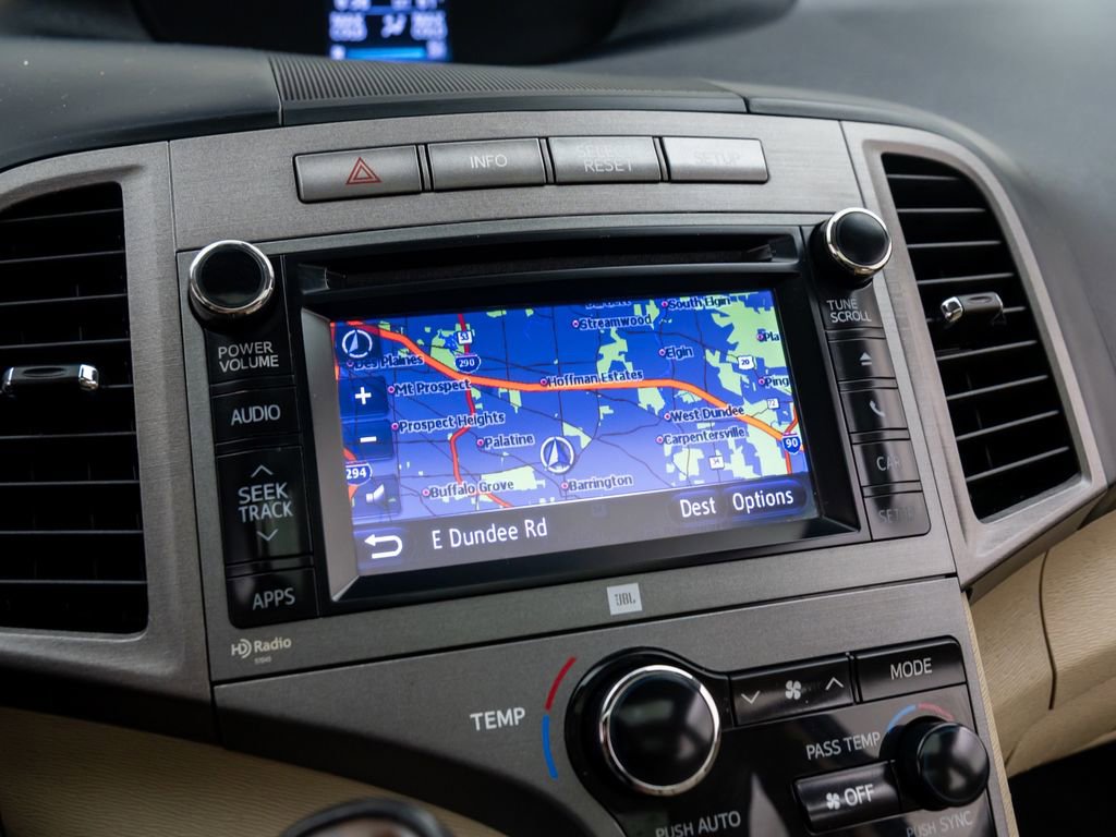 Used 2013 Toyota Venza XLE image 24