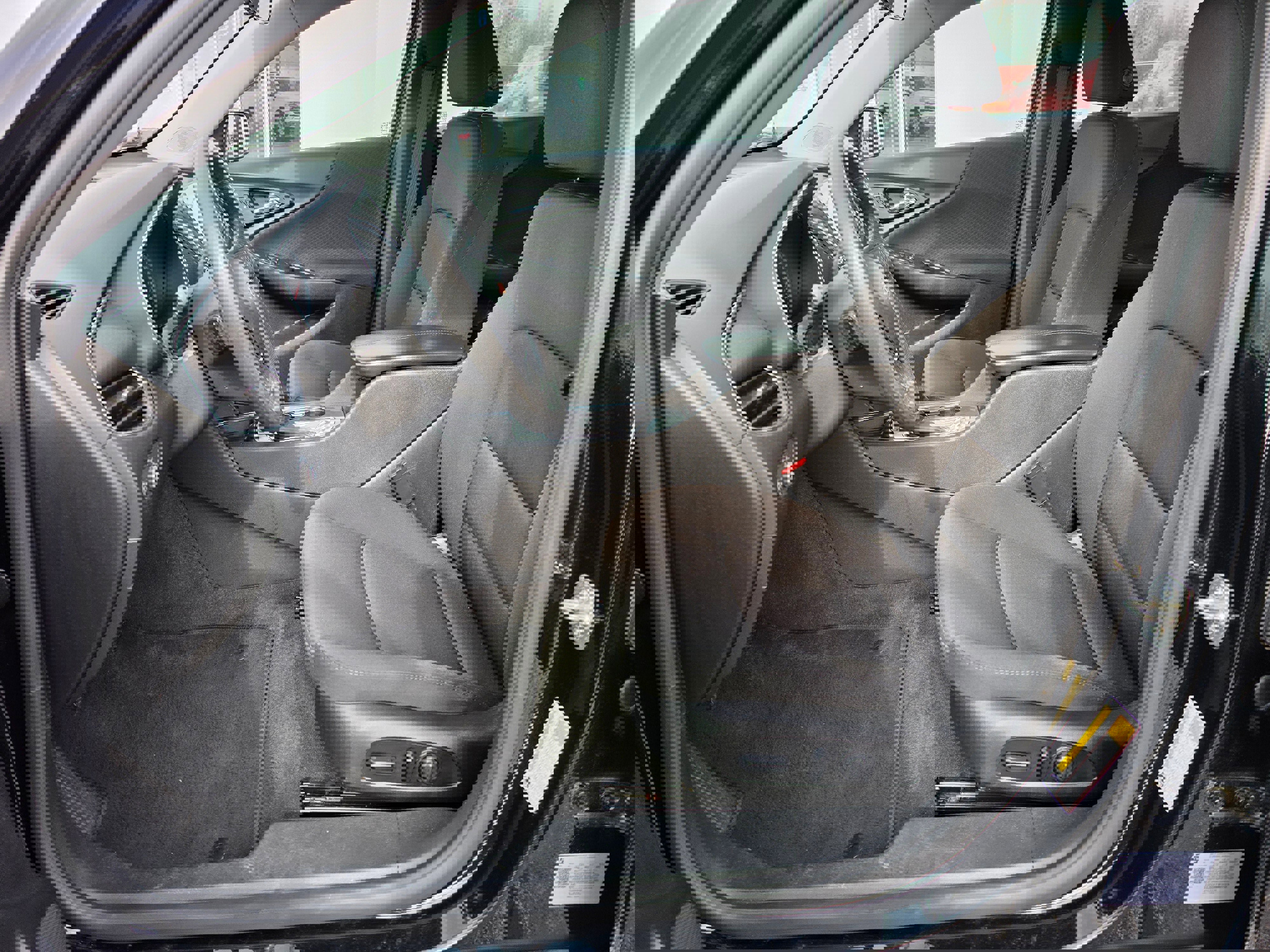 Used 2021 Chevrolet Malibu LT image 9