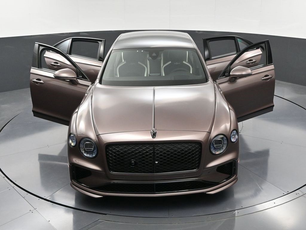 Certified 2025 Bentley Flying Spur Speed image 39