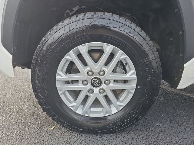 Used 2023 Toyota Tundra SR5 w/ SR5 Premium Package image 33