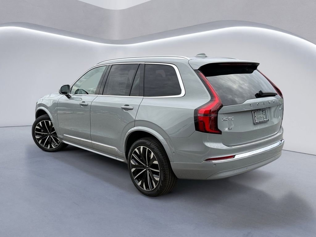 New 2026 Volvo XC90 B6 Plus w/ Protection Package Premier image 5