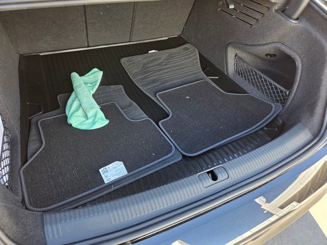 Used 2025 Audi A4 2.0T Premium Plus image 13