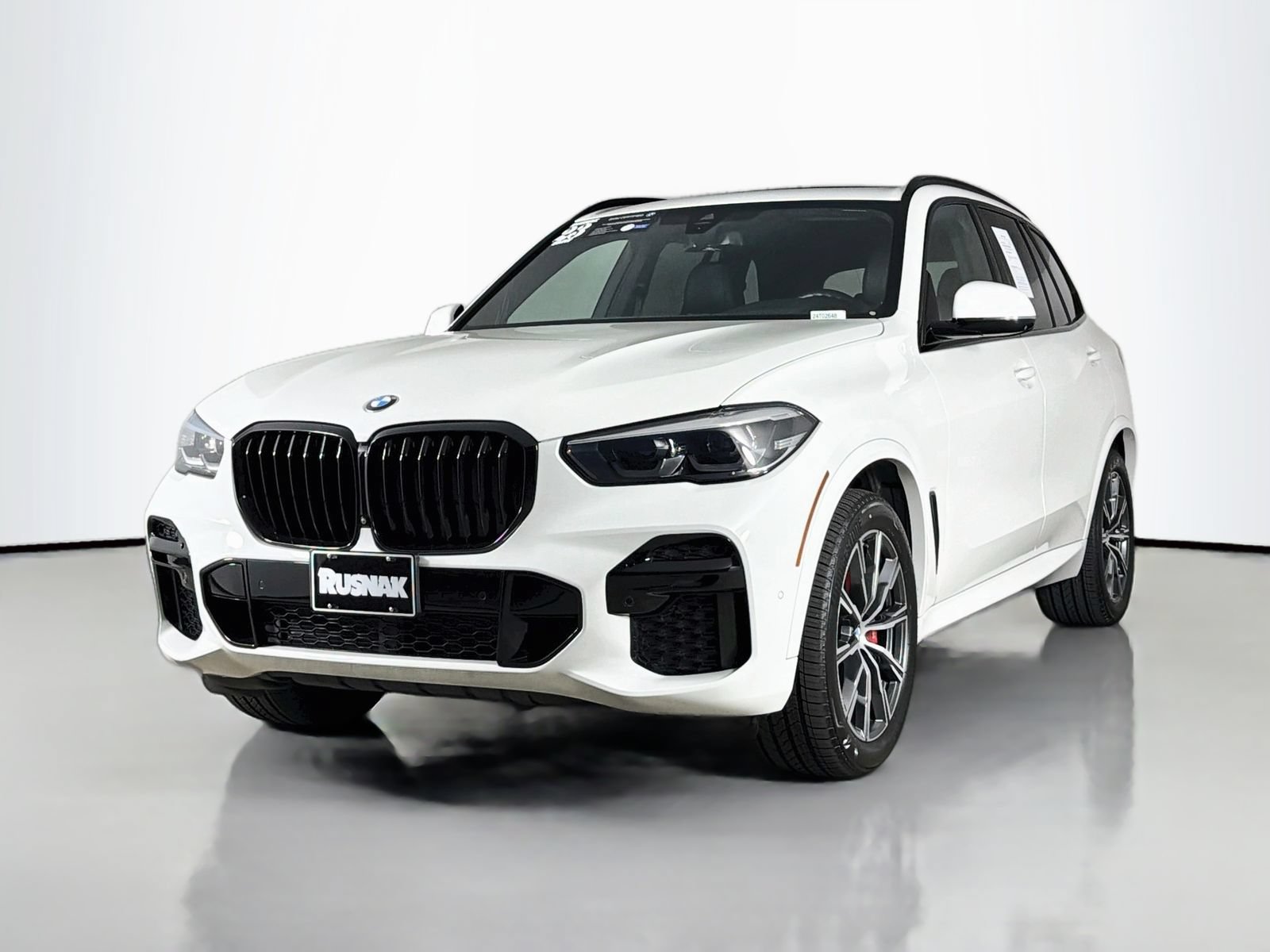 Certified 2023 BMW X5 sDrive40i w/ M Sport Package RWD image 3