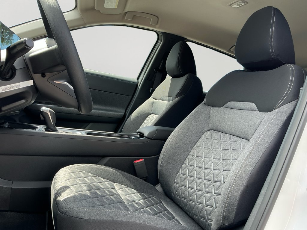 New 2027 Nissan Kicks SV w/ Cold Weather Package FWD image 24