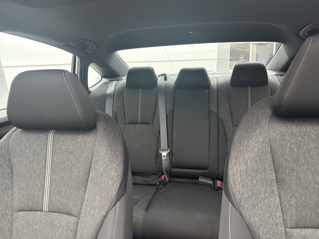 Used 2025 Honda Accord Sport image 30
