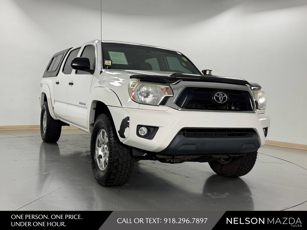 Used 2015 Toyota Tacoma 4x4 Double Cab w/ TRD Off-Road Package image 4