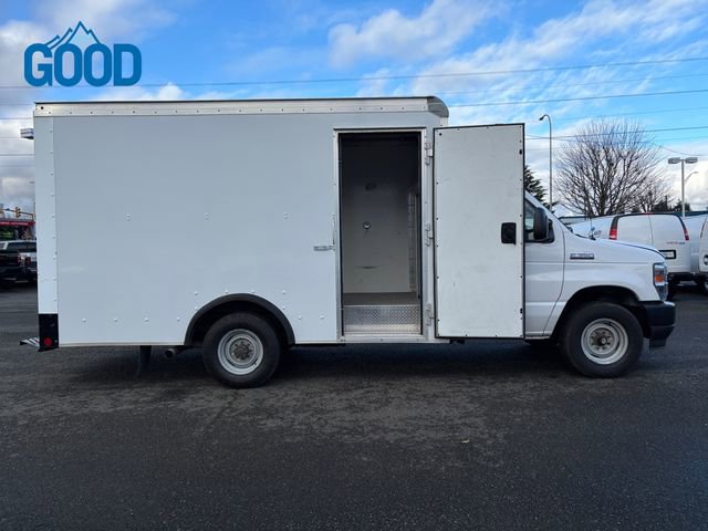 Used 2022 Ford E-350 and Econoline 350 Super Duty w/ Power Windows & Locks Group RWD image 33