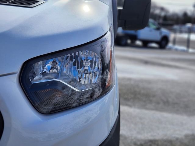 New 2026 Ford Transit 150 Low Roof RWD image 10