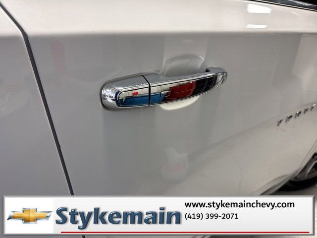 Used 2018 Chevrolet Traverse Premier w/ Driver Confidence II Package image 22