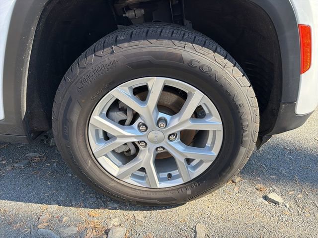 Used 2023 Jeep Grand Cherokee Limited image 8