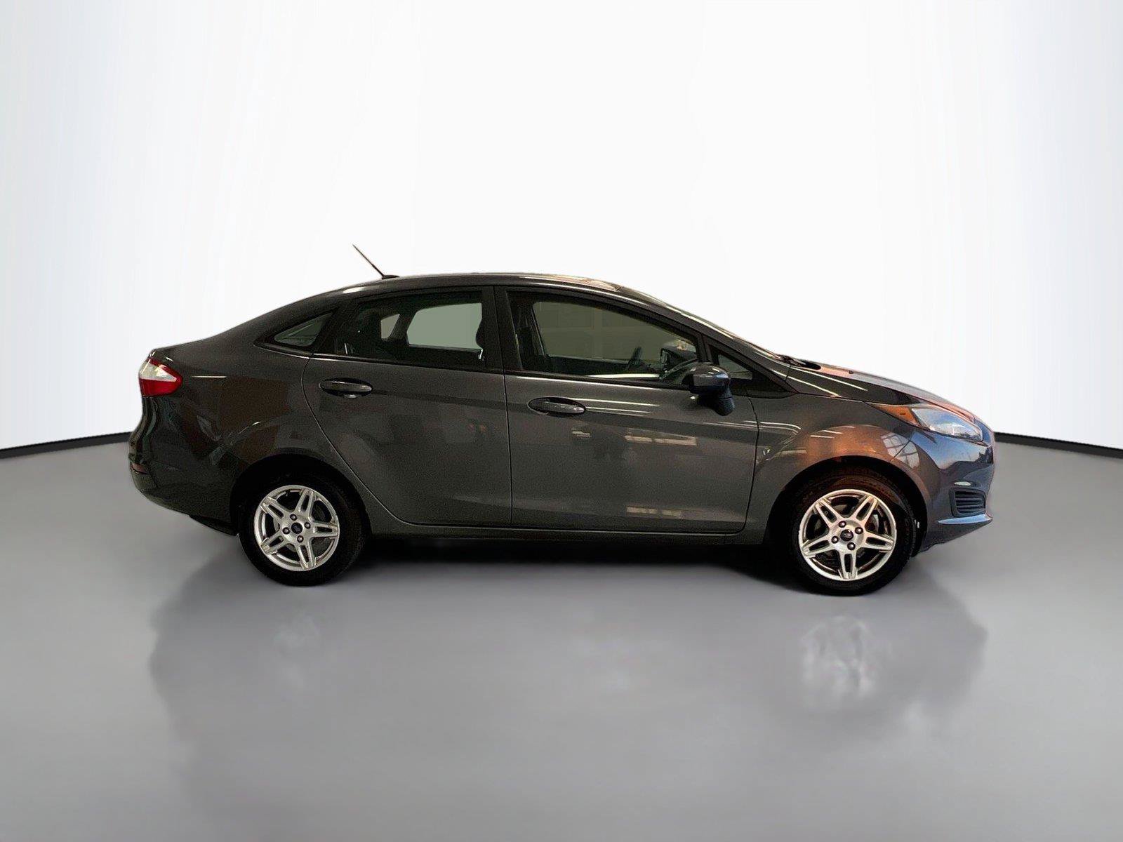 Used 2017 Ford Fiesta SE FWD image 13