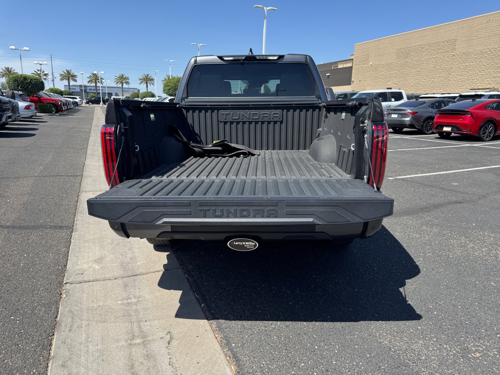 Used 2023 Toyota Tundra Platinum AWD/4WD image 34