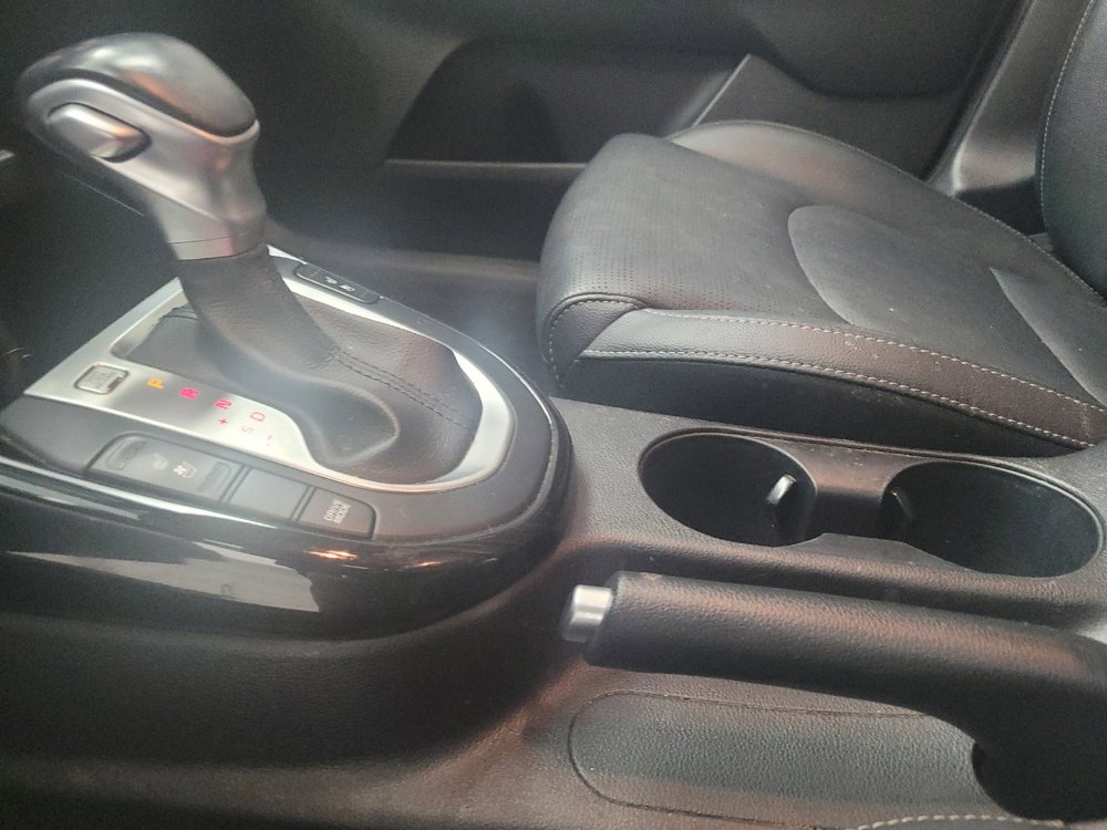 Used 2020 Kia Forte EX image 26